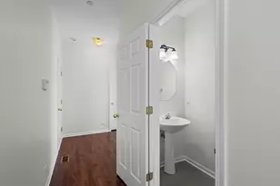 6065 Irene Dr, Hoffman Estates, IL 60192 - Photo 14