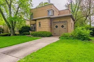 522 Byrd Rd, Riverside, IL 60546 - Photo 2