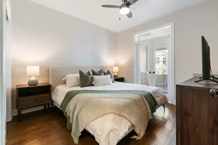 445 W Surf St, Chicago, IL 60657 - Photo 22