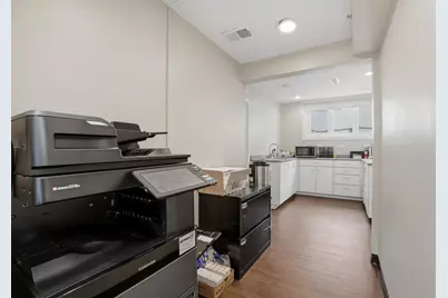 10550 W Cermak Road, Westchester, IL 60154 - Photo 10