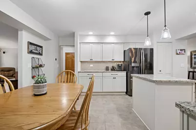 606 Arlington Lane, South Elgin, IL 60177 - Photo 14