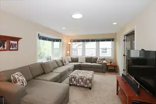 174 Timber Hill Rd, Buffalo Grove, IL 60089 - Photo 12