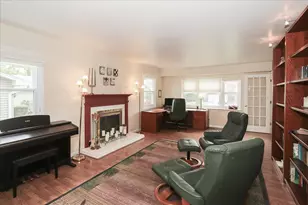 174 Timber Hill Rd, Buffalo Grove, IL 60089 - Photo 4