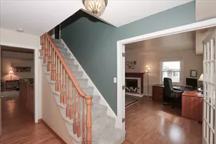 174 Timber Hill Rd, Buffalo Grove, IL 60089 - Photo 2
