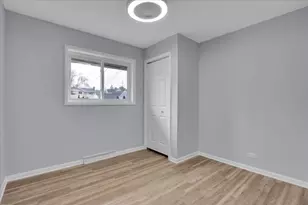 312 S Oak St, Palatine, IL 60067 - Photo 12