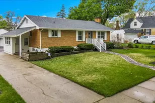 312 S Oak St, Palatine, IL 60067 - Photo 2