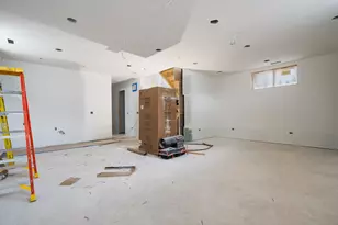 6305 N Keeler Ave, Chicago, IL 60646 - Photo 10