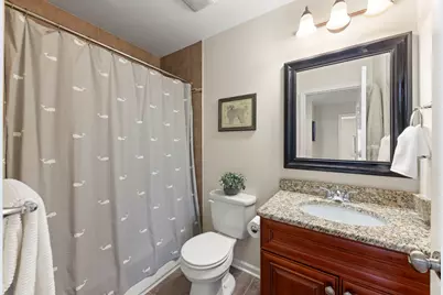2426 S Shag Bark Trail, Arlington Heights, IL 60005 - Photo 20