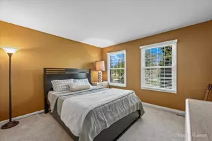 2400 Wyeth Dr, West Chicago, IL 60185 - Photo 20