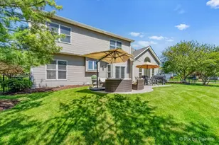 2400 Wyeth Dr, West Chicago, IL 60185 - Photo 48