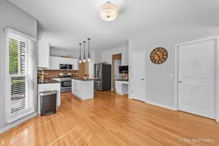 2400 Wyeth Dr, West Chicago, IL 60185 - Photo 14