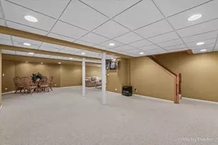 2400 Wyeth Dr, West Chicago, IL 60185 - Photo 32
