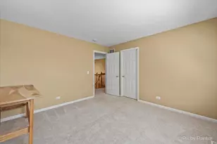 2400 Wyeth Dr, West Chicago, IL 60185 - Photo 24