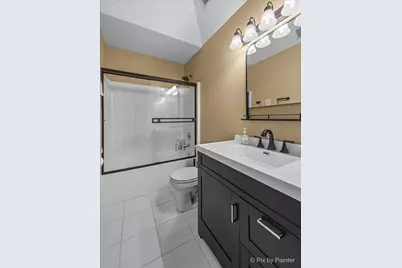 2400 Wyeth Drive, West Chicago, IL 60185 - Photo 22
