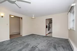831 S Mitchell Ave, Arlington Heights, IL 60005 - Photo 6