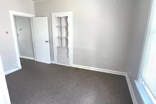 9330 S 51st Ave, Oak Lawn, IL 60453 - Photo 14