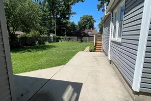 9330 S 51st Ave, Oak Lawn, IL 60453 - Photo 24