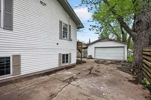 25174 W Claridan Ave, Antioch, IL 60002 - Photo 4