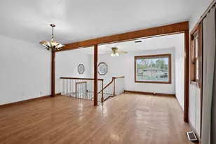 25174 W Claridan Ave, Antioch, IL 60002 - Photo 8