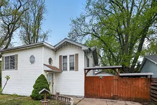 25174 W Claridan Ave, Antioch, IL 60002 - Photo 2