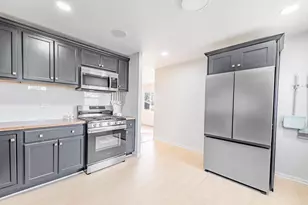 16544 Marshfield Ave S, Markham, IL 60428 - Photo 12