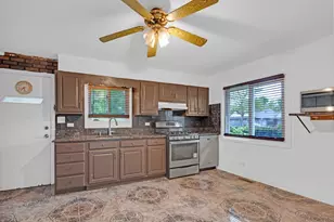 6031 S Merrimac Ave, Chicago, IL 60638 - Photo 10