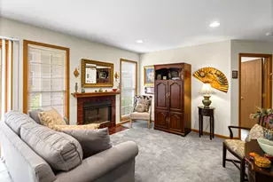 1984 N Stillwater Rd, Arlington Heights, IL 60004 - Photo 6