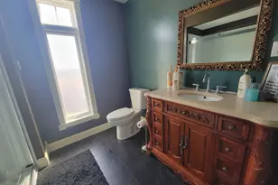 738 11th St, Lasalle, IL 61301 - Photo 14
