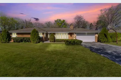 404 Tomah Avenue, Prospect Heights, IL 60070 - Photo 1