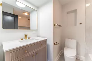 404 Tomah Ave, Prospect Heights, IL 60070 - Photo 8