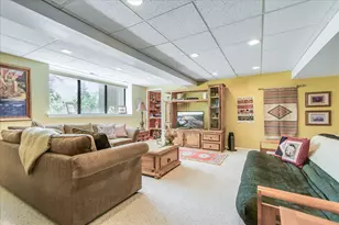 79 Hunt Trail, Lake Barrington, IL 60010 - Photo 24