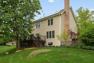 271 Saddle Back Rd, Vernon Hills, IL 60061 - Photo 26