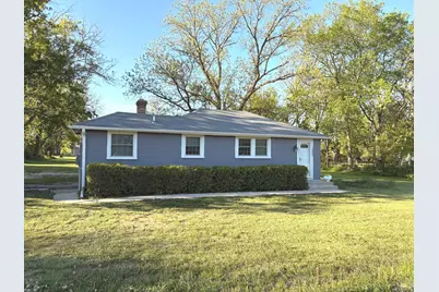 16862 W Washington Street, Gurnee, IL 60031 - Photo 1