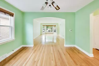 6215 N Lowell Avenue, Chicago, IL 60646 - Photo 8