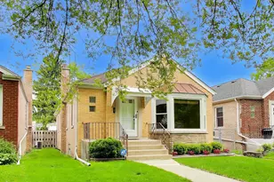 6215 N Lowell Ave, Chicago, IL 60646 - Photo 1