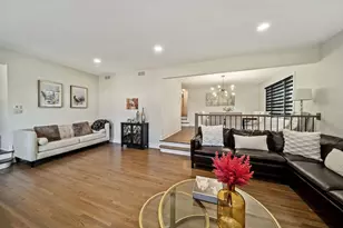 6603 Chaucer Rd, Willowbrook, IL 60527 - Photo 8