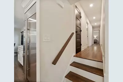 6603 Chaucer Road, Willowbrook, IL 60527 - Photo 20