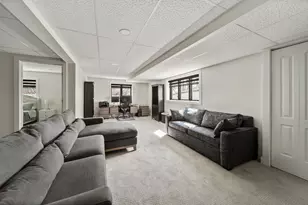 6603 Chaucer Rd, Willowbrook, IL 60527 - Photo 28