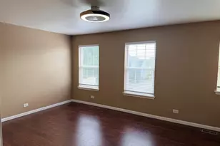 888 Galway Ln, Pingree Grove, IL 60140 - Photo 4