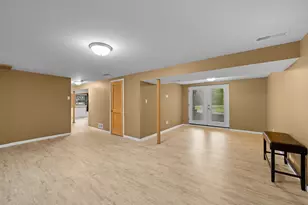 38025 N Lee Ave, Spring Grove, IL 60081 - Photo 18