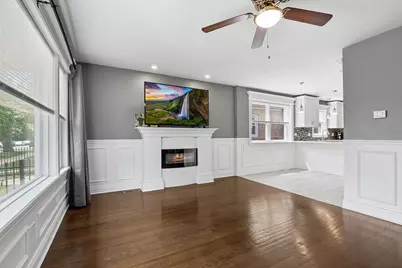 12112 S Indiana Avenue, Chicago, IL 60628 - Photo 4