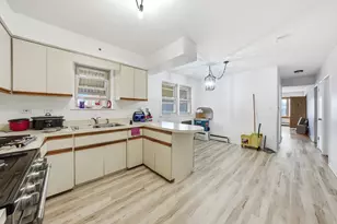 [Address not provided], Chicago, IL 60632 - Photo 6