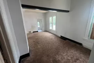 429 E Locust St, Kankakee, IL 60901 - Photo 12