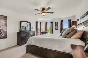 2890 Trail Crest Ln, Lindenhurst, IL 60046 - Photo 20