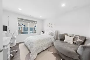 1999 Kingsley Cir, Northbrook, IL 60062 - Photo 18