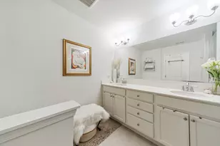 1999 Kingsley Cir, Northbrook, IL 60062 - Photo 14