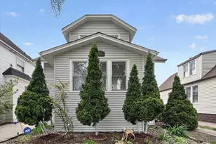 2726 S 60th Ct, Cicero, IL 60804 - Photo 2