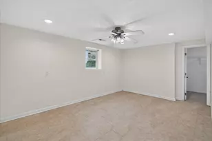 2726 S 60th Ct, Cicero, IL 60804 - Photo 24