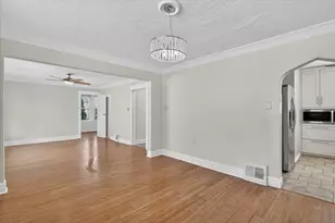 2726 S 60th Ct, Cicero, IL 60804 - Photo 10