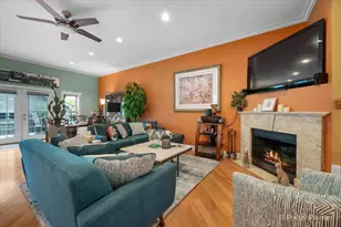 4906 N Kruger Ave, Chicago, IL 60630 - Photo 10